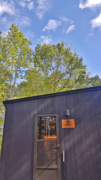 겟어웨이 캐빈입구